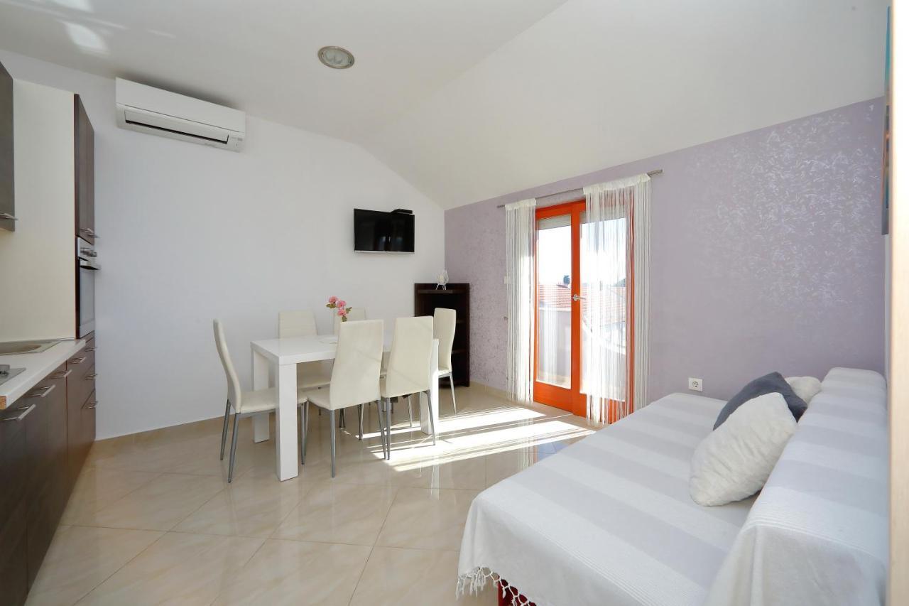 Bane Dvori Apartment Бибине Екстериор снимка